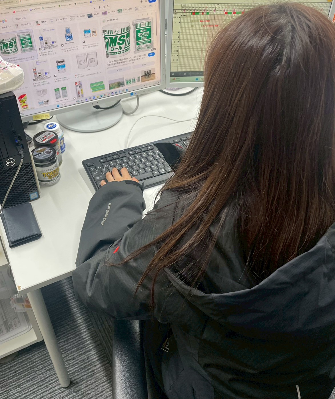 入社3年目 女性社員　管理、事務員